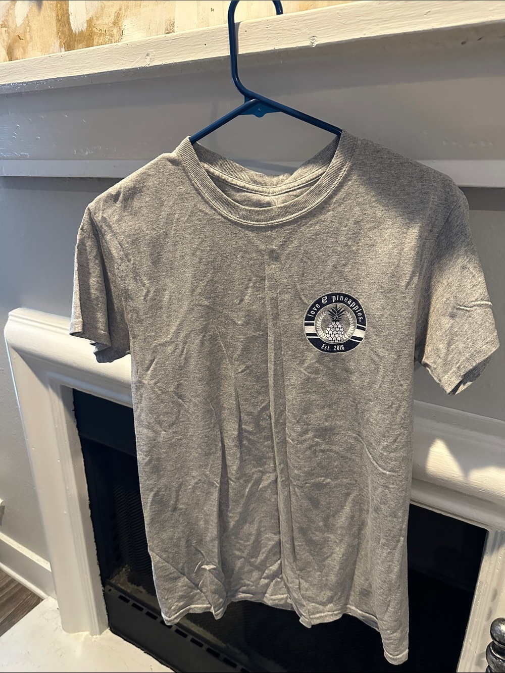 Gray graphic basic tee - Picture 2 of 6